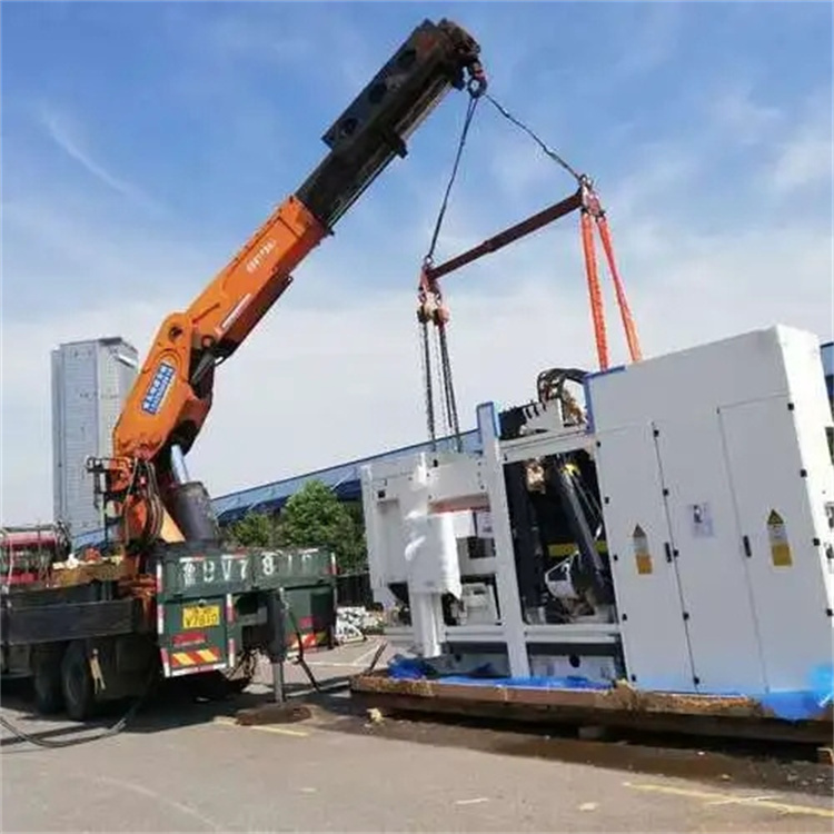 嘉积镇附近小吊车联系方式|8-16吨|本地及时服务